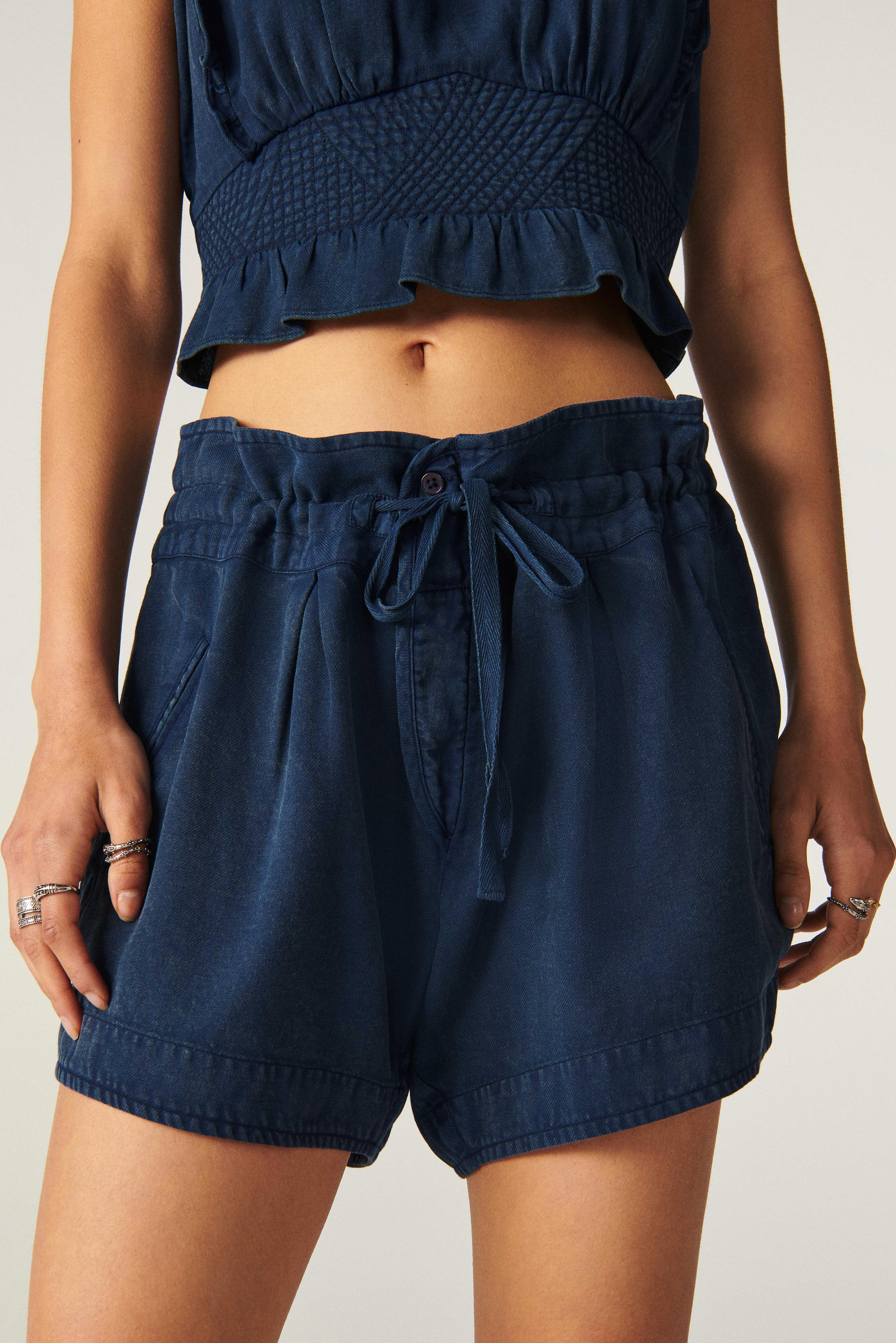 SHORTS YAREL